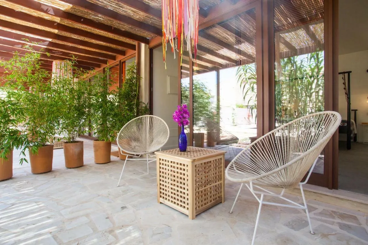 Guest house Idayvuelta Home & Suites With Private Pool Ses Salines