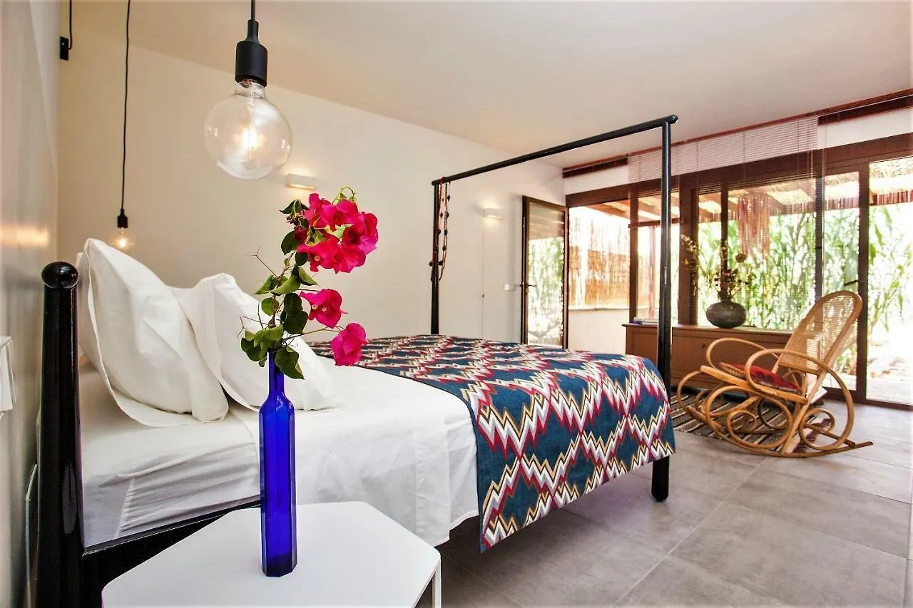 Guest house Idayvuelta Home & Suites With Private Pool Ses Salines